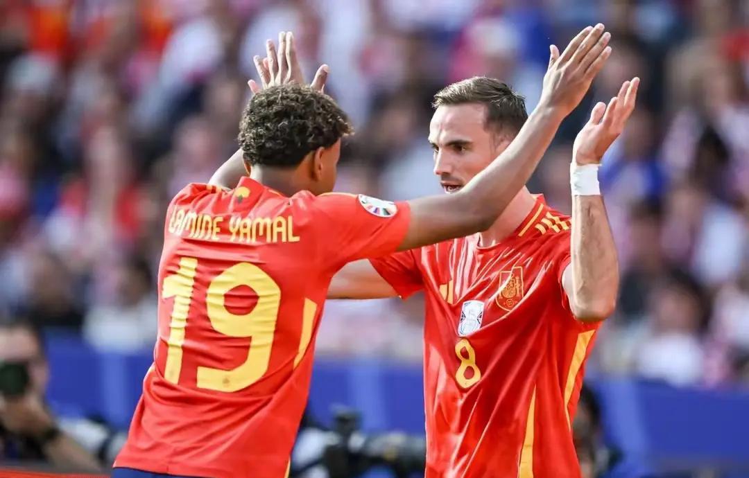 西班牙战胜波兰，顺利晋级下一阶段的简单介绍