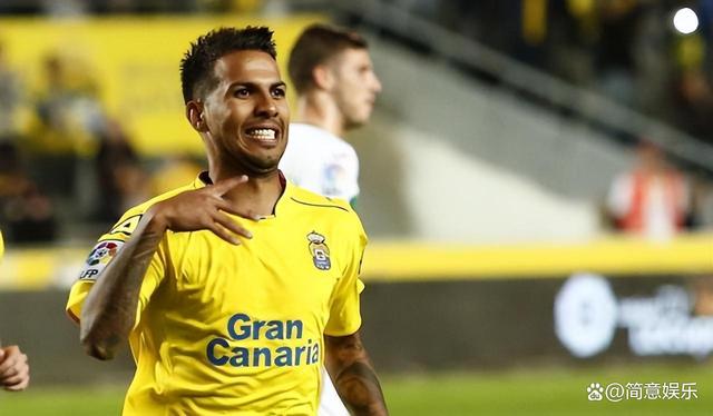 格拉纳达击败皇家社会，荣登积分榜首位的简单介绍