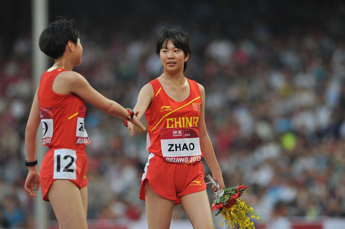 包含冲刺终点!田径接力赛,女团以微弱优势夺金的词条 包含冲刺终点!田径接力赛,女团以微弱优势夺金的词条