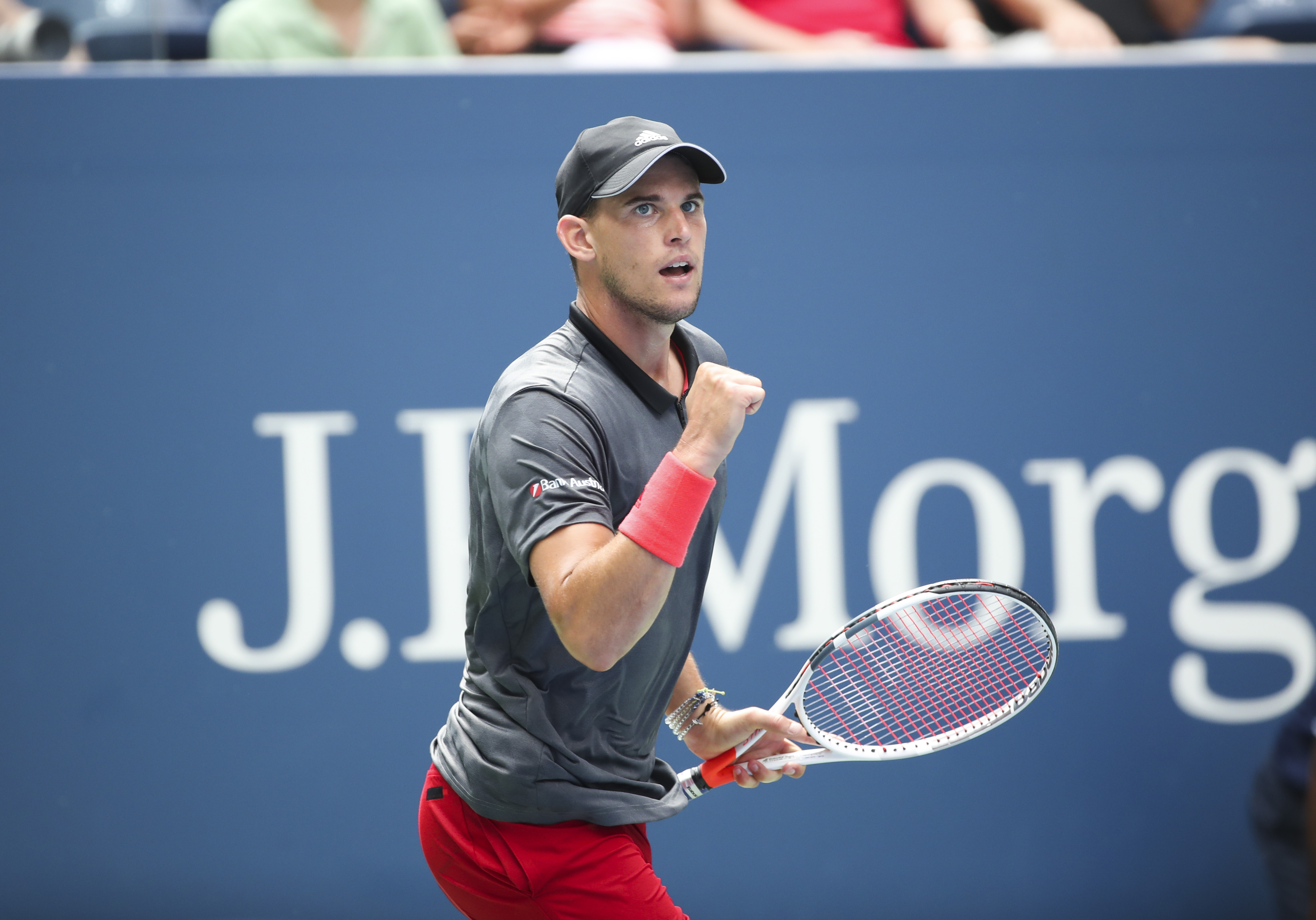 温网轻取年终总决赛，蒂姆惊艳四座的简单介绍