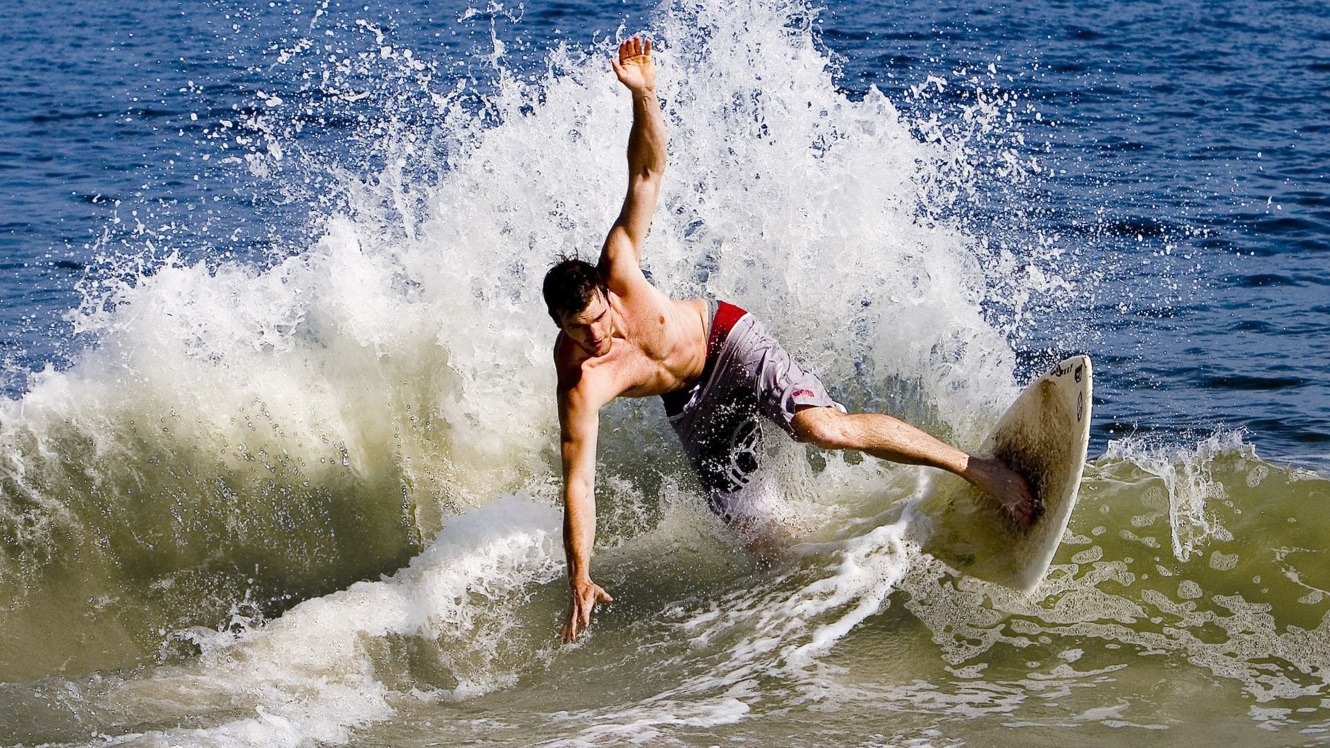 萨内封神夜！皇马斩落拜仁，全场最佳无争议