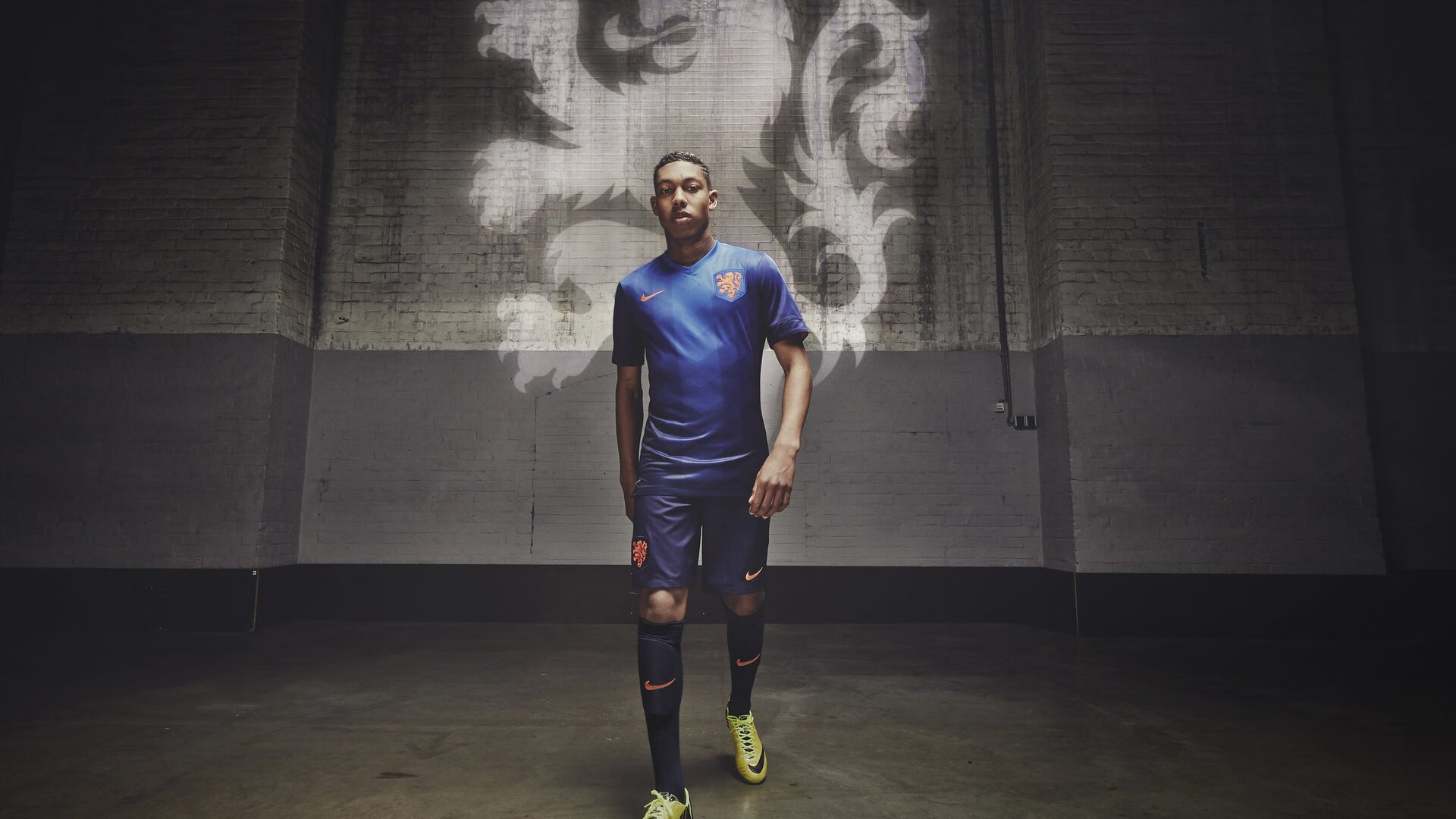 西甲国家德比之夜,拉什福德成为全场焦点