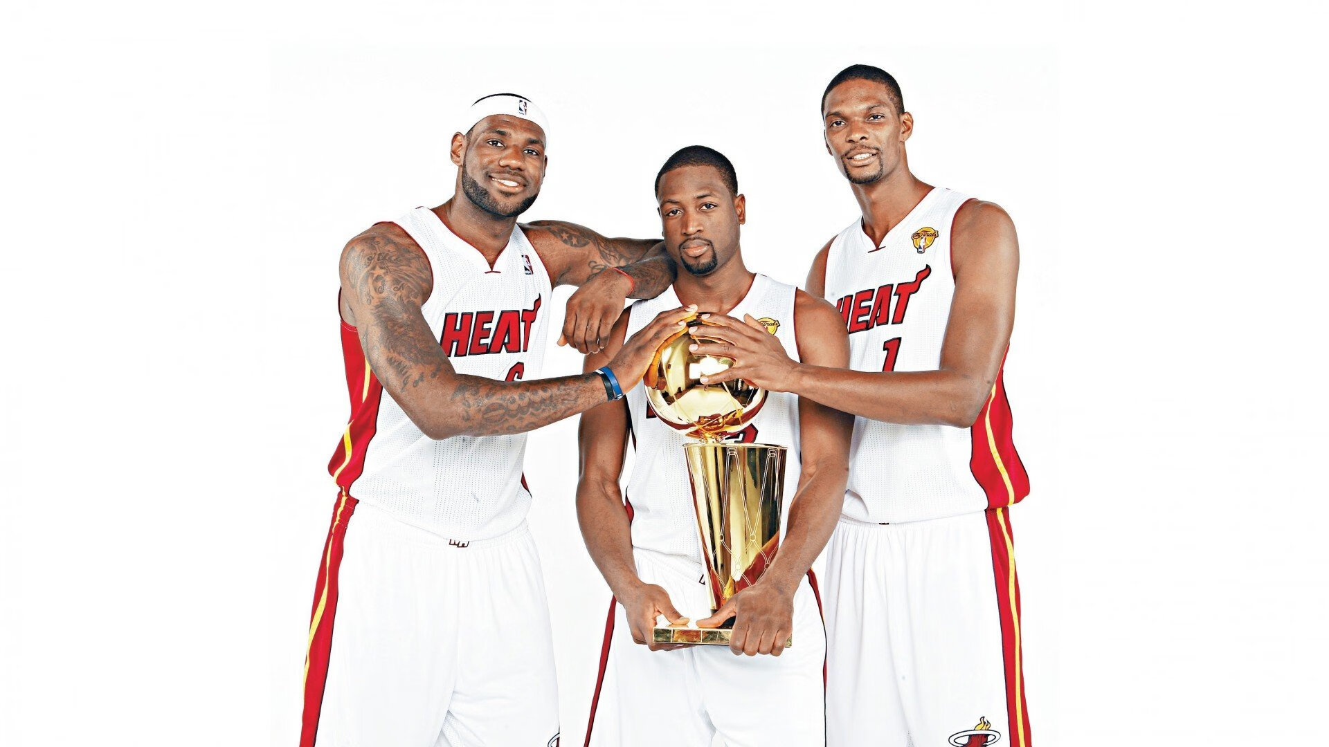 南粤风暴席卷夏洛特,布伦森关键一击,广东队带走黄蜂的背后谋略